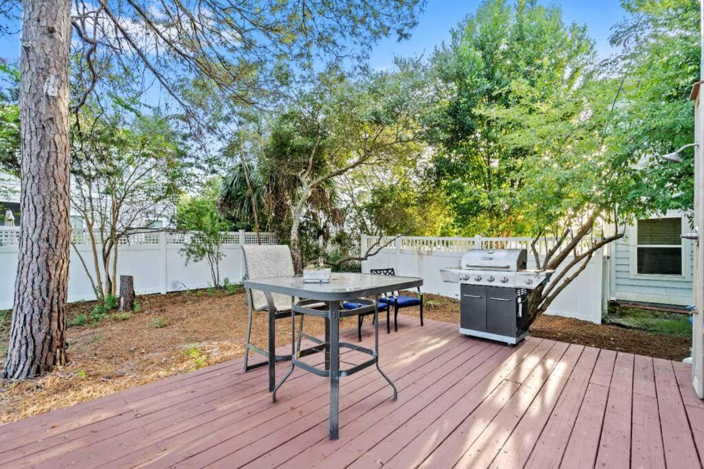 Emerald Beach Cottage, Walk To The Beach! Inlet Beach Exterior photo